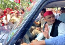 लखीमपुर खीरी जा रहे अखिलेश, शिवपाल व चंद्रशेखर आजाद को पुलिस ने हिरासत में लिया, कई घंटे बाद रिहा अखिलेश व शिवपाल