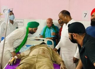 लखीमपुर कांड: केंद्रीय मंत्री के बेटे समेत 14 पर हत्या का मामला दर्ज, मरने वालों की संख्या हुई नौ लखीमपुर कांड