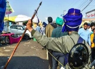 युवक की निर्मम हत्या