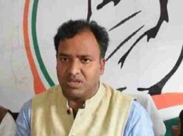 जातिवादी व सांप्रदायिक मानसिकता