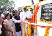 इतिहासकार योगेश प्रवीन के नाम से जाना जाएगा रकाबगंज चौराहा रकाबगंज चौराहा