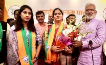 आखिरकार भाजपा में शामिल हो गयीं कांग्रेस की बागी विधायक अदिति सिंह, “स्वतंत्र देव ने कहा, प्रियंका को देंगी टक्कर” भाजपा में अदिति सिंह