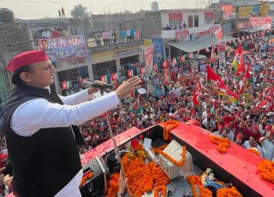 अखिलेश का जैम