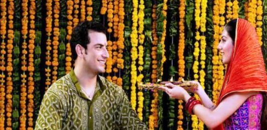 पीएम मोदी, अमित शाह व योगी ने देशवासियों को दी भाई दूज की शुभकामनाएं भाई दूज की शुभकामनाएं