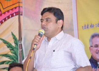 खैरागढ़ सीट से विधायक देवव्रत सिंह का हार्ट अटैक से निधन देवव्रत सिंह