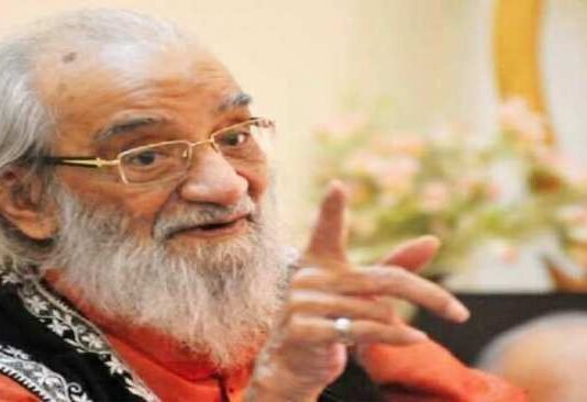 पद्मविभूषण से सम्मानित इतिहासकार बाबासाहेब पुरंदरे का निधन बाबासाहेब पुरंदरे