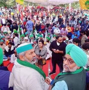 लखनऊ की किसान महापंचायत में बोले राकेश टिकैत, प्रधानमंत्री के माफी मांगने से नहीं, MSP पर कानून बनने से मिलेगा रेट प्रधानमंत्री के माफी मांगने