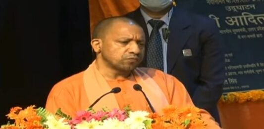 यूपी को मिले 310 स्पेशलिस्ट डॉक्टर, CM योगी ने दिया ज्वाइनिंग लेटर, बोले एक समय था जब लोग चिकित्सकों को कहते थे धरती का भगवान बायो सेफ्टी लेवल टू लैब