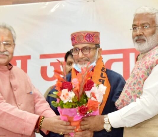 भाजपा में शामिल होकर बोले, “सपा MLC शतरुद्र प्रकाश, कभी माफियाओं से हुआ करती थी पूर्वांचल की पहचान” शतरुद्र प्रकाश