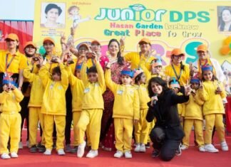 जूनियर DPS के ‘सुपर मिनी स्पोर्ट्स फेस्ट’ में नौनिहालों ने दिखाया आत्मरक्षा व डांस का हुनर जूनियर दिल्ली पब्लिक स्कूल