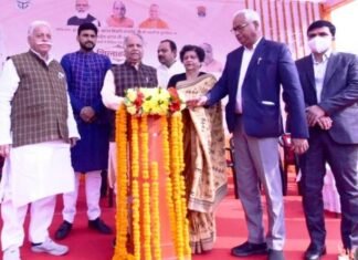 कामों का शिलान्‍यास