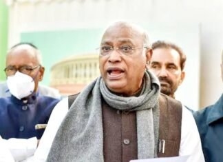 विपक्ष को तोड़ना चाहती है मोदी सरकार, बुलाई गई बैठक में नहीं पहुंची कोई भी पार्टी विपक्ष को तोड़ना