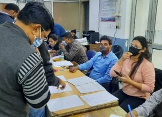 प्रधानमंत्री आवास के आवंटियों को तीन लाख 20 हजार का लोन दिलाने के लिए एलडीए ने लगवाया कैंप, पहले दिन आए 120 आवेदन प्रधानमंत्री आवास लोन