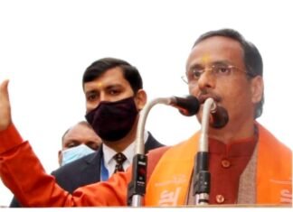 एकतरफा हो रहे मतदान