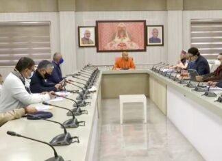 यूपी में मिलें कोरोना के 77 सौ संक्रमति, CM योगी ने कम्युनिटी किचन शुरू करने के साथ ही अफसरों को दिए ये निर्देश यूपी में कोरोना