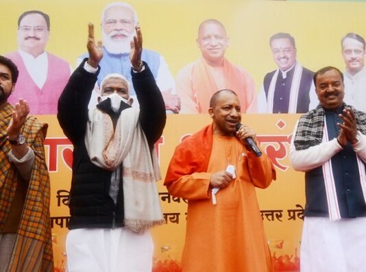 चुनावी रथ