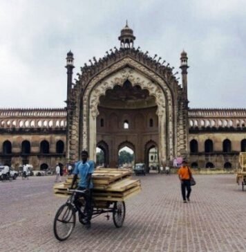 लखनऊ में मिलें कोरोना के 33 संक्रमित, तीन स्कूलों के बच्चे भी चपेट में आए लखनऊ