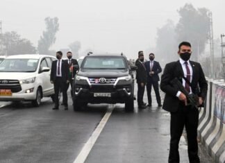 पूर्व न्‍यायाधीश इंदु मल्‍होत्रा