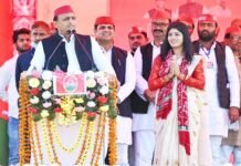 बोले अखिलेश, झूठे सपने दिखाते हैं भाजपा के नेता, मुख्यमंत्री को रात भर नहीं आ रही नींद, बुन्देलखण्ड के लोग कर देंगे ठंंडा कर देंगे ठंंडा