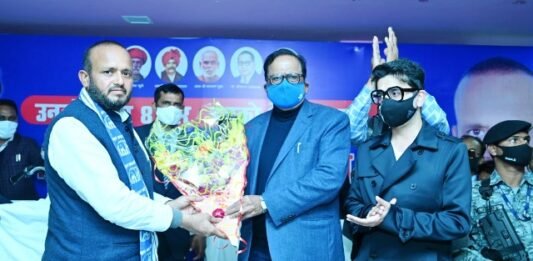 यूपी में खिसक रही बीजेपी की जमीन, विधानसभा चुनाव के मतदान में हो सकता है हर तरह का षड़यंत्र: सतीश चंद्र बीजेपी की जमीन