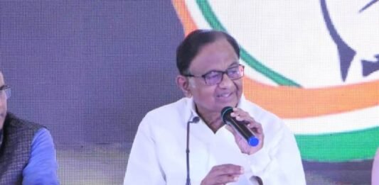 लखनऊ में बोले चिदंबरम, UP पर 6.91 लाख करोड़ का कर्ज, 40 प्रतिशत अकेले योगी सरकार की देन पी. चिदंबरम