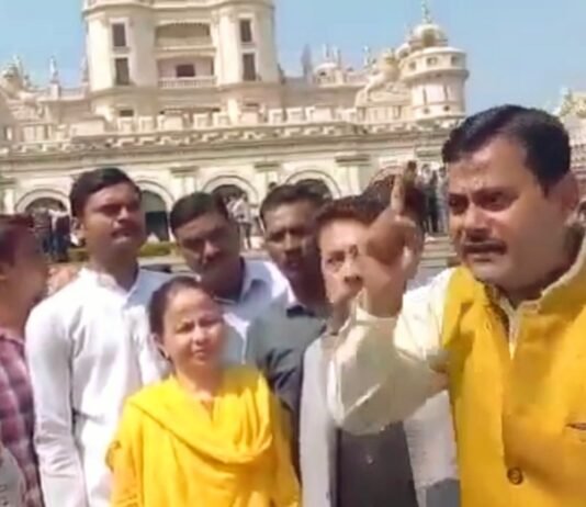 लखनऊ में ‘गदर टू’ की शूटिंग में कलाकारों ने पैसा न मिलने पर किया हंगामा गदर टू