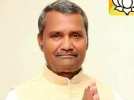 BJP के रमापति शास्त्री बनाए गए प्रोटेम स्पीकर, विधायकों को दिलाएंगे शपथ रमापति शास्त्री