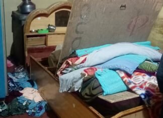 आगरा पुलिस को खूनी-लुटेरों ने दी चुनौती, व्यापारी की पत्नी व बेटी की हत्या कर लूट ले गए लाखों की नकदी-गहने, मासूम ने छिपकर बचाई जान डबल मर्डर डकैती