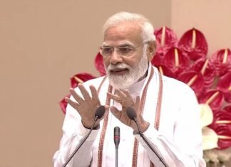 बोले प्रधानमंत्री मोदी, “हम देश की एकता व अखंडता के साथ नहीं कर सकते किसी तरह का समझौता देश की अखंडता
