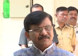 शिवसेना ने कहा, पेट्रोल-डीजल के नाम पर गैर भाजपा शासित राज्यों के CM को प्रधानमंत्री मोदी ने बनाया निशाना, यह सही नहीं संजय राउत