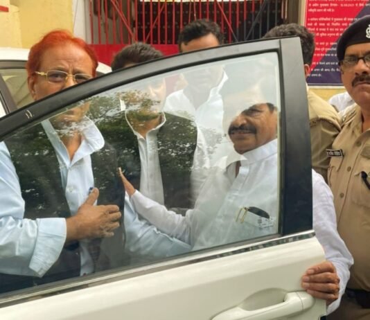 आजम खान रिहा