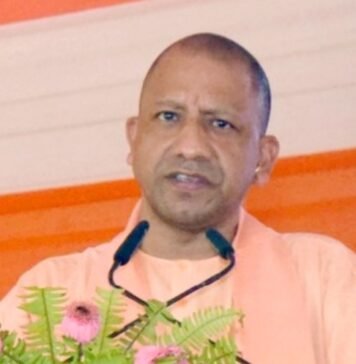 योगी आदित्यनाथ