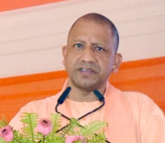 योगी आदित्यनाथ