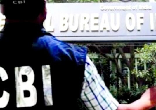 कांग्रेस नेता पी. चिदंबरम व उनके बेटे के कई ठिकानों पर CBI ने मारा छापा सीबीआइ का छापा