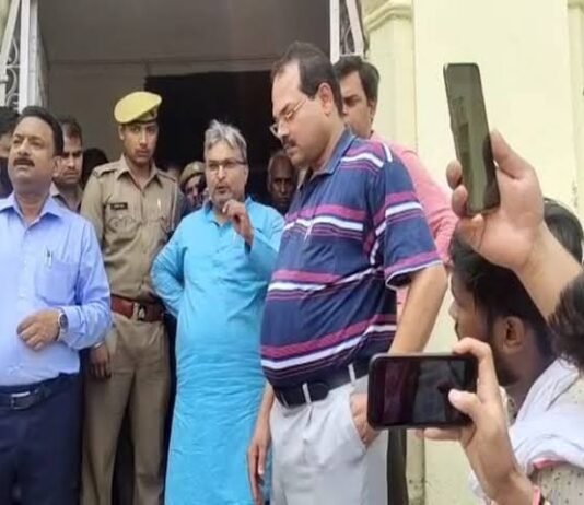 प्रोफेसर रविकांत