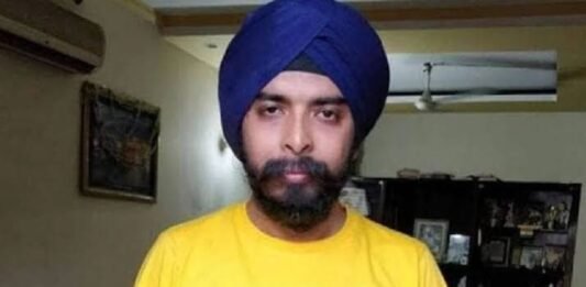 भाजपा नेता तजिंदर बग्गा दिल्ली में गिरफ्तार, पिता ने लगाएं पुलिस पर आरोप