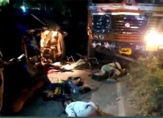 लखनऊ में बड़ा सड़क हादसा, ट्रक ने मारी पिकअप को टक्कर, सगे भाईयों समेत छह की मौत, आधा दर्जन घायल बड़ा सड़क हादसा