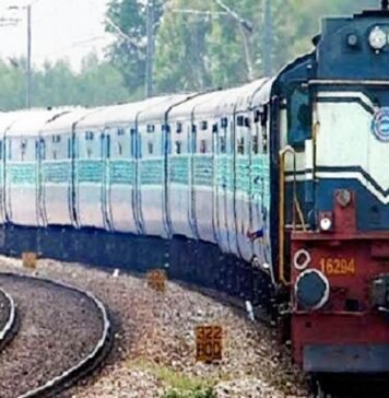 इंटरसिटी लेकर कानपुर जा रहे लोको पायलट की मौत, ट्रेन की प्रेशर पाइप सही करते समय बिगड़ी तबीयत लोको पायलट की मौत