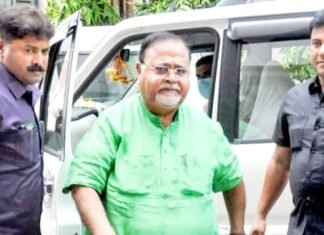 पार्थ चटर्जी गिरफ्तार