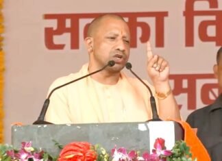 72 करोड़ की परियोजनाओं का लोकार्पण-शिलान्यास कर सीएम योगी ने कहा, पहले गलत हाथों में था रामपुरी चाकू रामपुरी चाकू