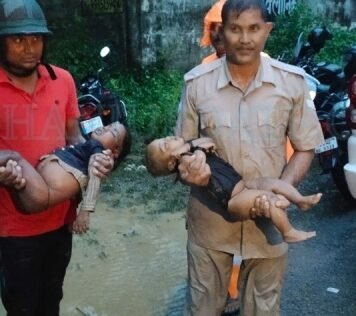 लखनऊ में मूसलाधार बारिश ने मचाया कोहराम, दीवार गिरने से तीन मासूम समेत झोपड़ी में सो रहे नौ लोगों की दर्दनाक मौत, दो भर्ती बारिश से कोहराम