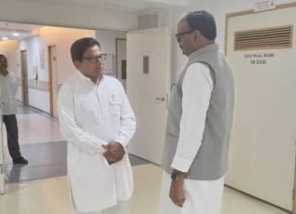 मेदांता में बृजेश पाठक