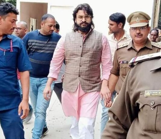 बाहुबली मुख्तार के विधायक बेटे अब्बास अंसारी से रिमांड पर ED करेगी सात दिन पूछताछ, कोर्ट ने शर्तों के साथ दी कस्टडी की मंजूरी अब्बास अंसारी कस्टडी रिमांड