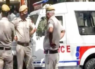 स्कूल में बम की सूचना से हड़कंप, अलर्ट मोड पर आया पुलिस-प्रशासन स्कूल में बम