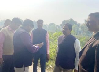 सुल्तानपुर रोड पर 17 सौ एकड़ में एलडीए विकसित करेगा टाउनशिप, अधिकारियों ने निरीक्षण कर खीचा खाका सुल्तानपुर रोड पर टाउनशिप