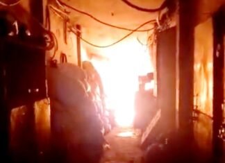 कानपुर: साइकिल पार्ट्स बनाने वाली फैक्ट्री में लगी भीषण आग, तीन कर्मियों की जलकर दर्दनाक मौत, पांच झुलसे साइकिल पार्ट्स फैक्ट्री