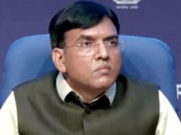 उज्बेकिस्तान में बच्चों की मौत के दावे के बाद स्वास्थ्य मंत्री ने कफ सिरप समेत मैरियन बायोटेक की सभी दवाओं पर लगाई रोक मैरियन बायोटेक