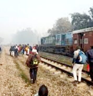 ट्रेन आमने सामने