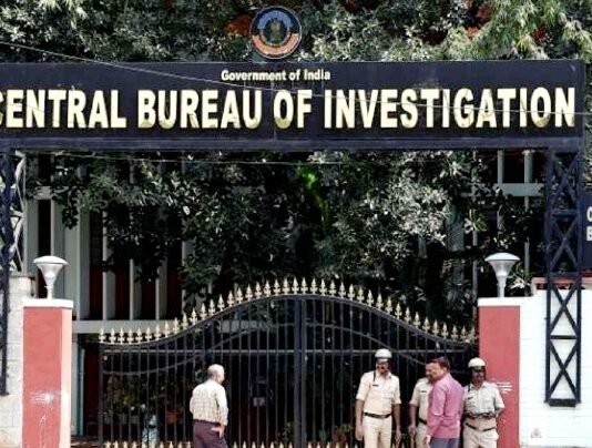 CBI को रेलवे के डिप्टी चीफ इंजीनियर के घर से मिली करोड़ों की नकदी सीबीआइ
