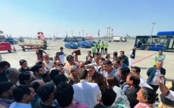 एयरपोर्ट से गिरफ्तारी के बाद पवन खेड़ा को सुप्रीम कोर्ट से बड़ी राहत, दिल्ली की अदालत को अंतरिम जमानत देने का आदेश पवन खेड़ा